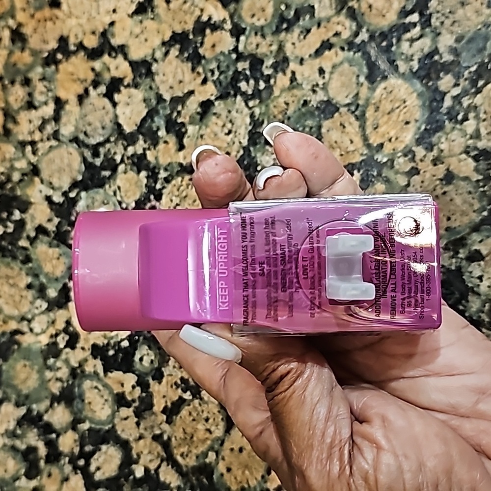 BBW Raspberry Scent Control Wallflower Diffuser - Picture 5 of 5